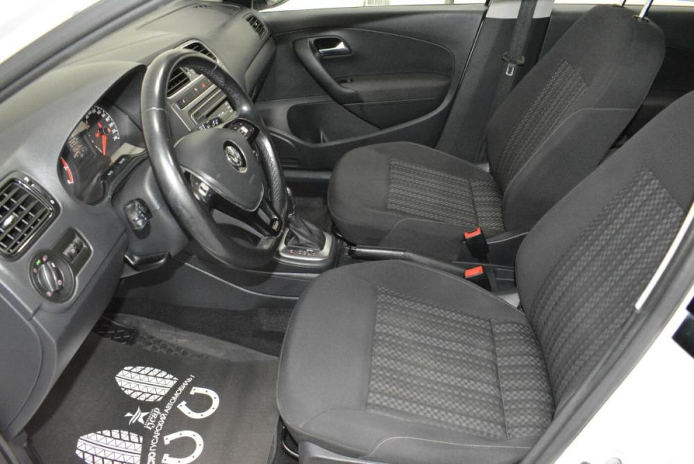 Volkswagen Polo V Рестайлинг Киров  - изображение 15