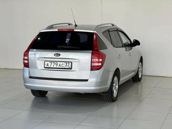 Kia Ceed I с пробегом 2009 года, цена 600 000 рублей, 176510 км, универсал, Автокод Объявления