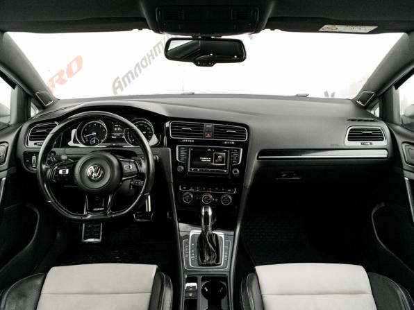 Volkswagen Golf R VII с пробегом 2015 года, цена 2 250 000 рублей, 105267 км, хэтчбек, Автокод Объявления