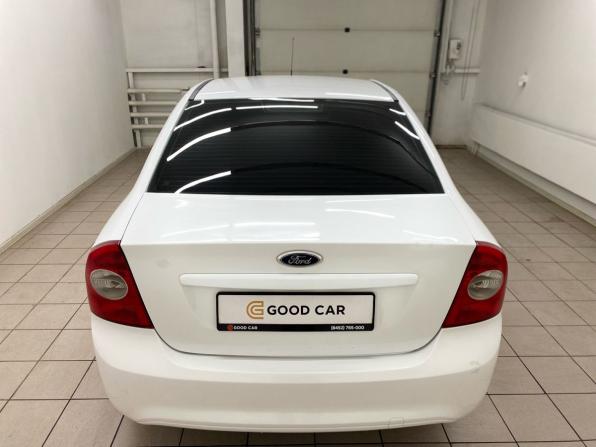 Ford Focus II Рестайлинг с пробегом 2010 года, цена 549 000 рублей, 187994 км, седан, Автокод Объявления