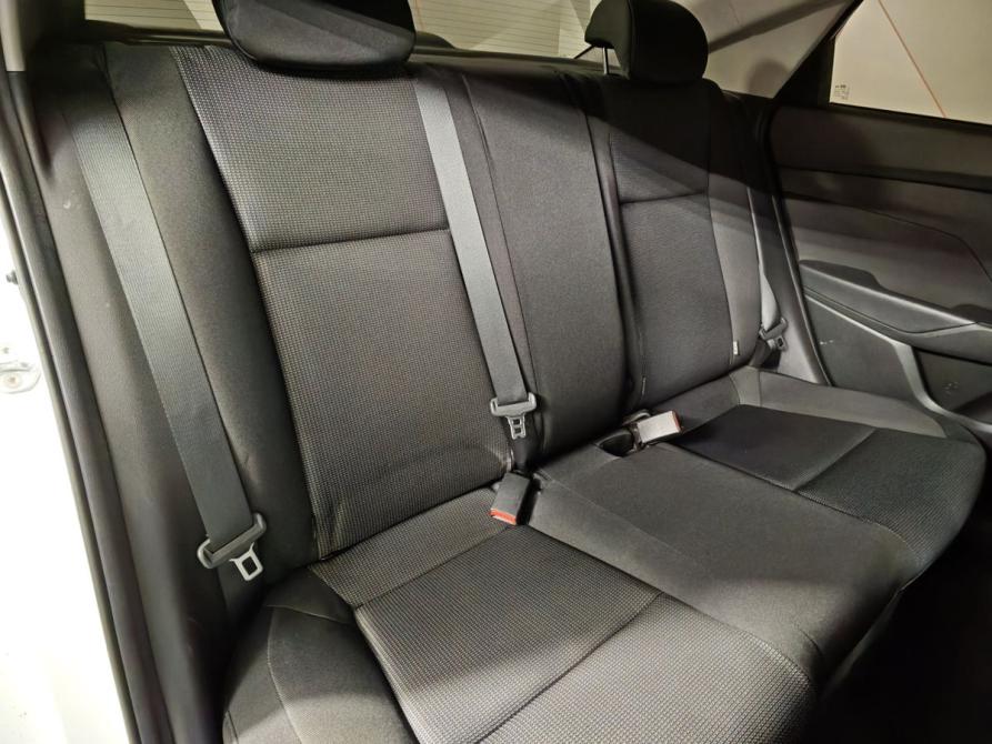Hyundai Solaris II Москва  - изображение 17