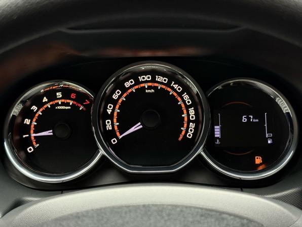 Lada (ВАЗ) Largus I Рестайлинг с пробегом 2024 года, цена 1 499 000 рублей, 67 км, универсал, Автокод Объявления