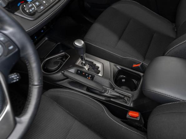 Toyota RAV4 IV (XA40) Рестайлинг с пробегом 2019 года, цена 3 250 000 рублей, 22975 км, внедорожник, Автокод Объявления