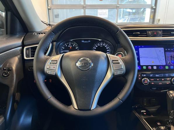 Nissan X-Trail III с пробегом 2015 года, цена 1 726 000 рублей, 177392 км, внедорожник, Автокод Объявления