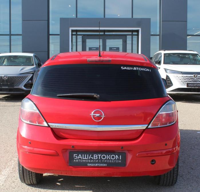 Opel Astra H Рестайлинг Октябрьский  - изображение 7