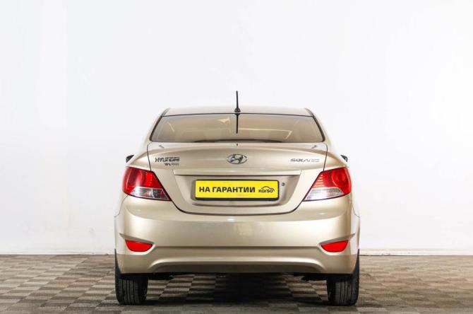 Hyundai Solaris I с пробегом 2012 года, цена 869 000 рублей, 325000 км, седан, Автокод Объявления