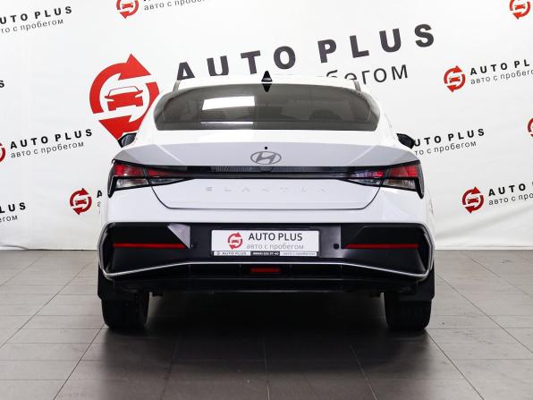 Hyundai Elantra VII (CN7) Рестайлинг с пробегом 2023 года, цена 2 099 000 рублей, 43120 км, седан, Автокод Объявления