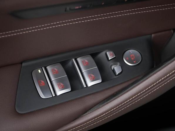 BMW 5 серии VII (G30/G31/G38) Рестайлинг с пробегом 2020 года, цена 4 953 444 рубля, 101278 км, седан, Автокод Объявления