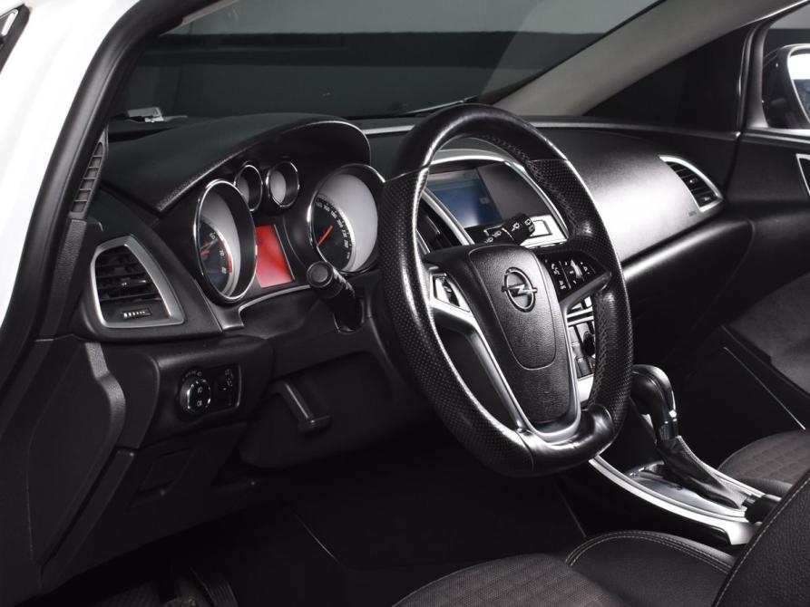 Opel Astra J Рестайлинг Кемерово  - изображение 6