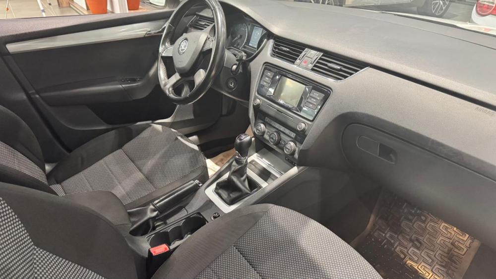 Skoda Octavia III (A7) Киров  - изображение 3