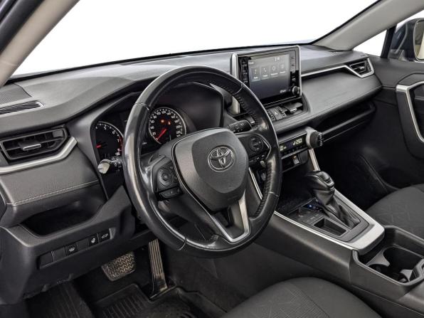 Toyota RAV4 V (XA50) с пробегом 2021 года, цена 3 270 000 рублей, 63877 км, внедорожник, Автокод Объявления