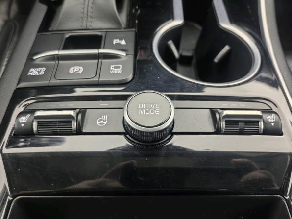 Kia K5 III с пробегом 2021 года, цена 2 420 000 рублей, 75500 км, седан, Автокод Объявления