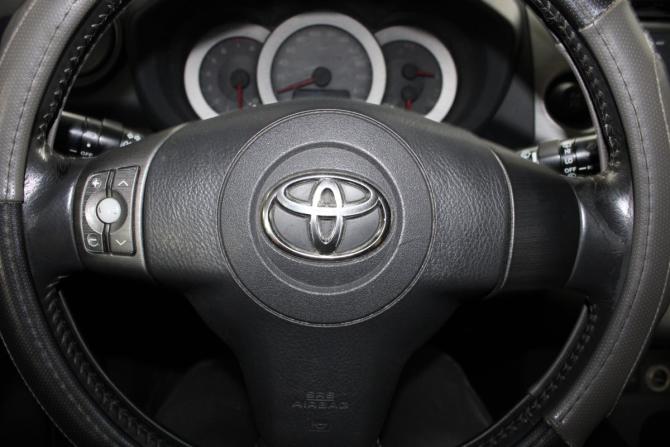 Toyota RAV4 III (XA30) с пробегом 2008 года, цена 1 300 000 рублей, 223836 км, внедорожник, Автокод Объявления