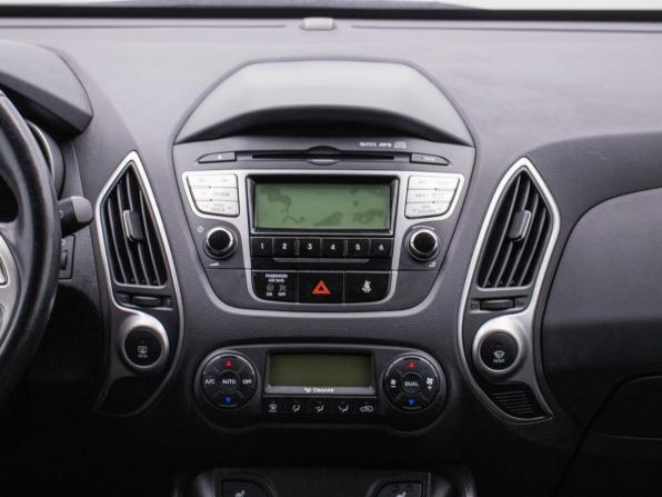 Hyundai ix35 I с пробегом 2012 года, цена 1 215 000 рублей, 126473 км, внедорожник, Автокод Объявления