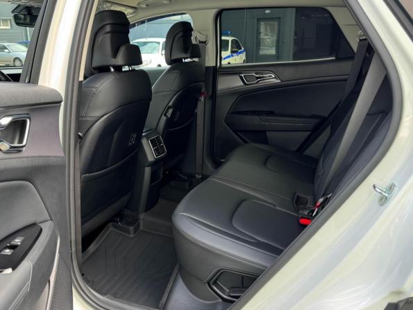 Kia Sportage V с пробегом 2023 года, цена 3 749 000 рублей, 12023 км, внедорожник, Автокод Объявления