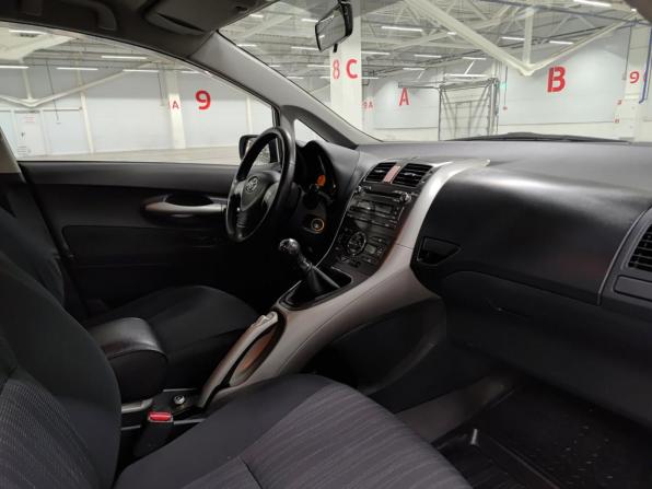 Toyota Auris I с пробегом 2008 года, цена 759 000 рублей, 175406 км, хэтчбек, Автокод Объявления