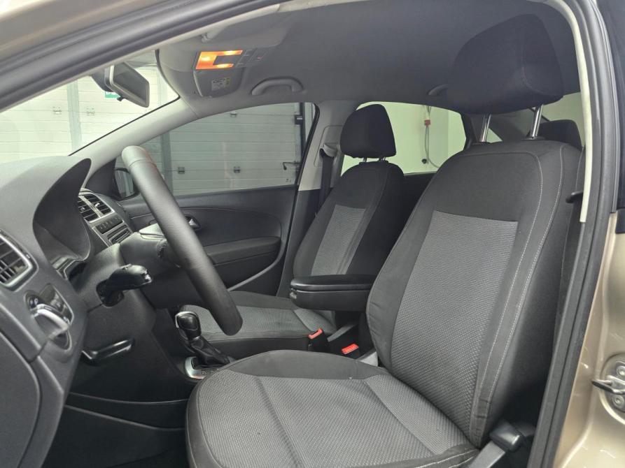 Volkswagen Polo V Рестайлинг Таганрог  - изображение 12