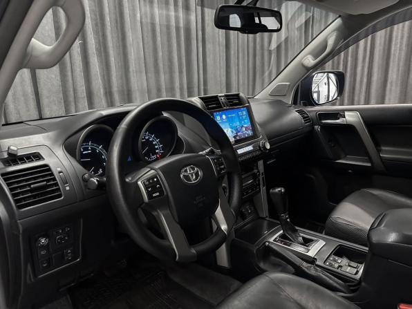 Toyota Land Cruiser Prado 150 Series с пробегом 2011 года, цена 2 685 000 рублей, 369000 км, внедорожник, Автокод Объявления