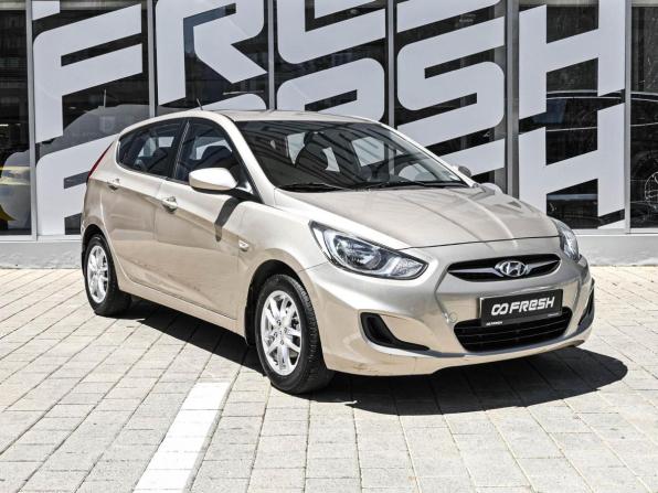 Hyundai Solaris I с пробегом 2012 года, цена 969 000 рублей, 69266 км, хэтчбек, Автокод Объявления