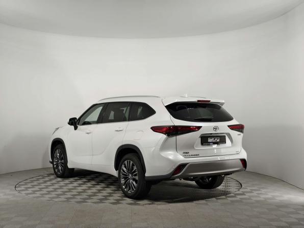 Toyota Highlander IV (XU70) с пробегом 2026 года, цена 5 890 000 рублей, 28 км, внедорожник, Автокод Объявления