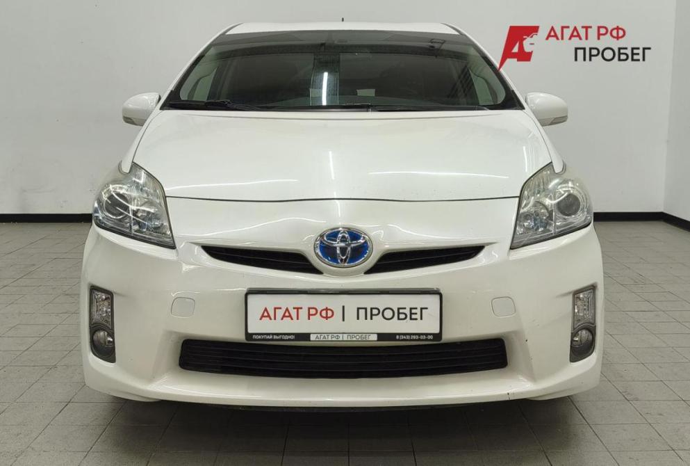Toyota Prius III (XW30) Екатеринбург  - изображение 2