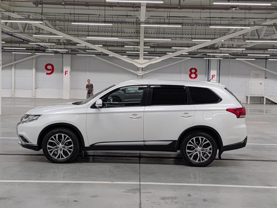 Mitsubishi Outlander III Рестайлинг 2 Казань  - изображение 10