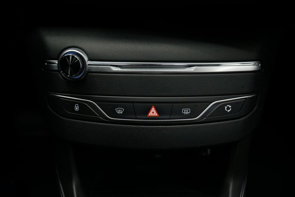 Peugeot 308 II Рестайлинг Крым  - изображение 23