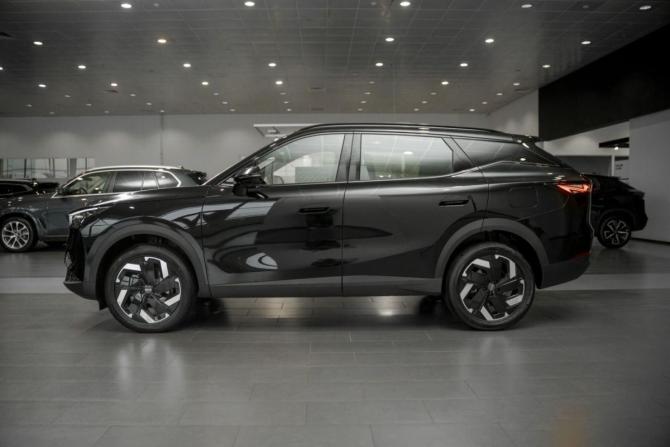 Новый Omoda C7 2026 года, цена 3 499 000 рублей, внедорожник, Автокод Объявления