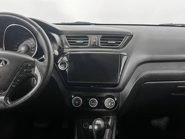 Kia Rio III Рестайлинг с пробегом 2015 года, цена 1 009 000 рублей, 111901 км, седан, Автокод Объявления
