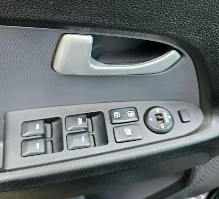 Kia Sportage III Краснодар  - изображение 19