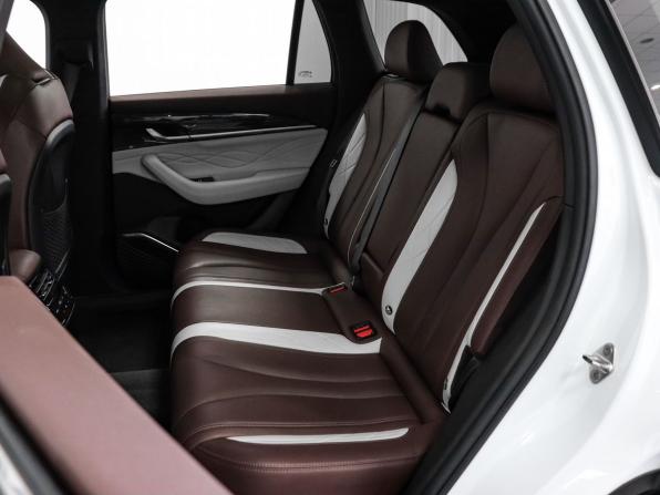 Geely Monjaro I с пробегом 2023 года, цена 3 380 000 рублей, 18606 км, внедорожник, Автокод Объявления
