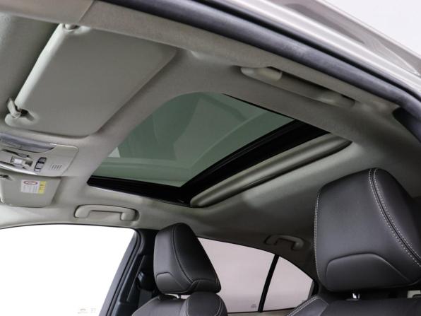 Toyota Corolla XII (E210) с пробегом 2020 года, цена 1 939 000 рублей, 55170 км, седан, Автокод Объявления