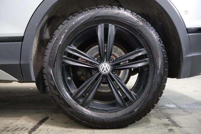 Volkswagen Tiguan II с пробегом 2020 года, цена 2 549 000 рублей, 166000 км, внедорожник, Автокод Объявления