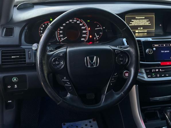 Honda Accord IX с пробегом 2013 года, цена 1 390 000 рублей, 281904 км, седан, Автокод Объявления