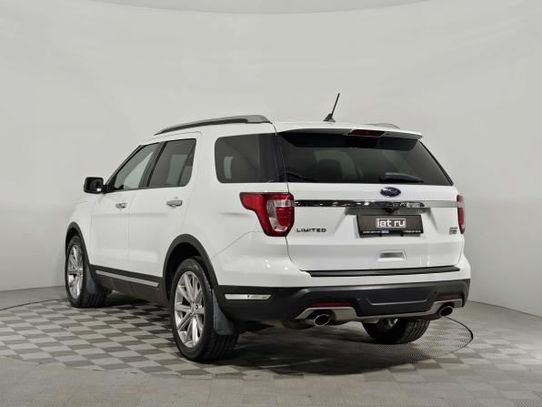 Ford Explorer V Рестайлинг 2 с пробегом 2018 года, цена 3 169 000 рублей, 120000 км, внедорожник, Автокод Объявления