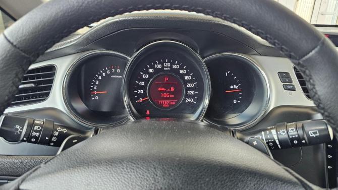 Kia Ceed II с пробегом 2014 года, цена 939 000 рублей, 171560 км, универсал, Автокод Объявления