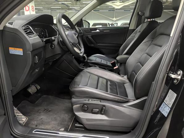 Volkswagen Tiguan II Рестайлинг с пробегом 2021 года, цена 3 763 000 рублей, 69643 км, внедорожник, Автокод Объявления