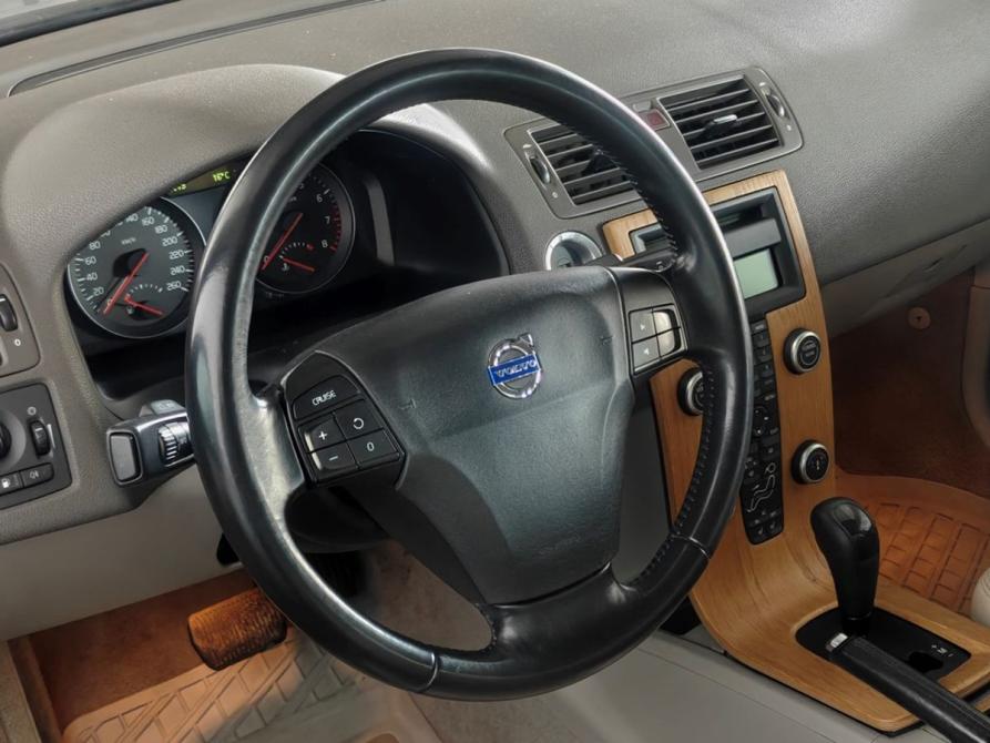 Volvo S40 II Москва  - изображение 12