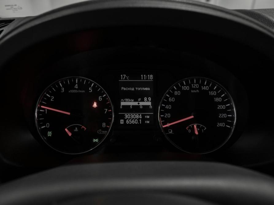 Nissan X-Trail II Рестайлинг Москва  - изображение 12