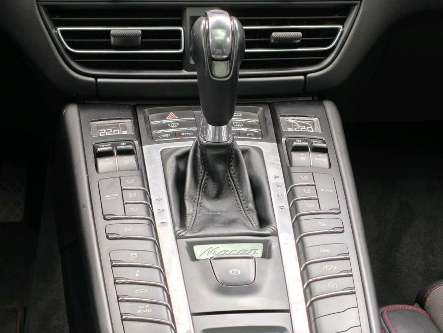 Porsche Macan I Рестайлинг Санкт-Петербург  - изображение 17