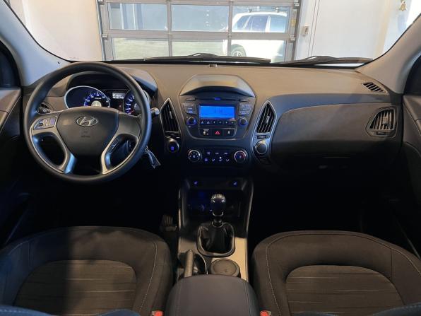 Hyundai ix35 I Рестайлинг с пробегом 2015 года, цена 1 400 000 рублей, 133147 км, внедорожник, Автокод Объявления