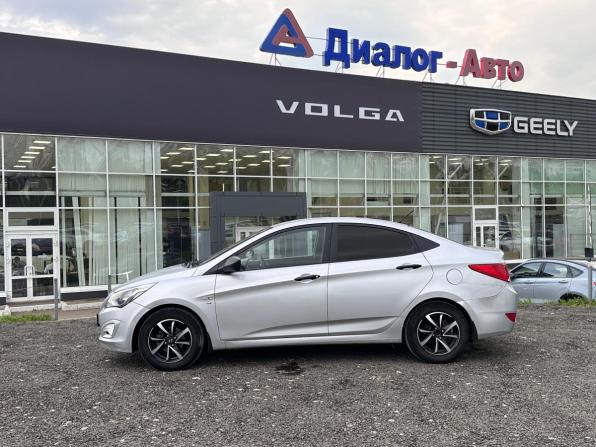 Hyundai Solaris I Рестайлинг с пробегом 2015 года, цена 842 000 рублей, 174780 км, седан, Автокод Объявления