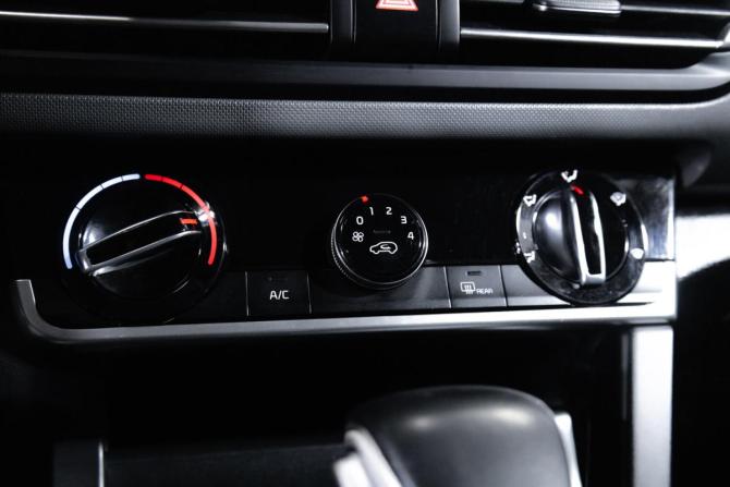 Kia Seltos I с пробегом 2021 года, цена 1 949 000 рублей, 156567 км, внедорожник, Автокод Объявления