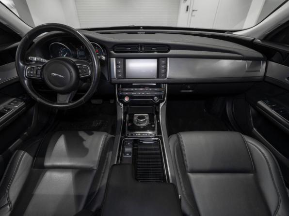 Jaguar XF II с пробегом 2016 года, цена 2 095 000 рублей, 107441 км, седан, Автокод Объявления