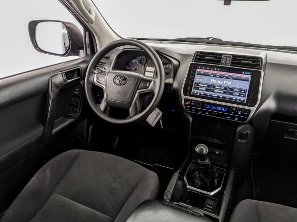 Toyota Land Cruiser Prado 150 Series Рестайлинг 2 с пробегом 2018 года, цена 4 150 000 рублей, 116994 км, внедорожник, Автокод Объявления