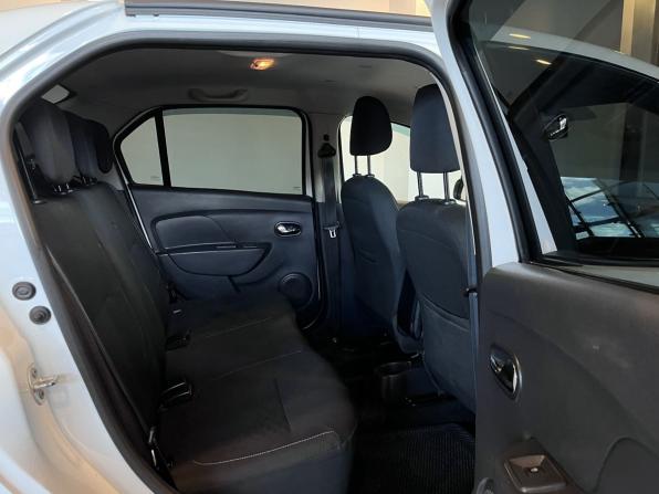 Renault Logan II Рестайлинг с пробегом 2020 года, цена 895 000 рублей, 124249 км, седан, Автокод Объявления