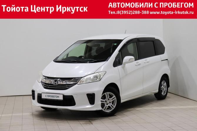 Honda Freed I Рестайлинг с пробегом 2014 года, цена 1 120 000 рублей, 72619 км, компактвэн, Автокод Объявления