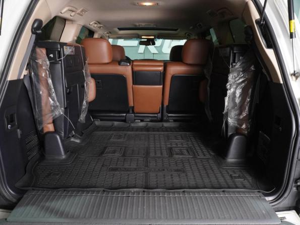 Toyota Land Cruiser 200 Series Рестайлинг 1 с пробегом 2014 года, цена 4 449 000 рублей, 265829 км, внедорожник, Автокод Объявления