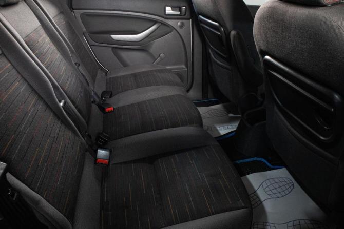 Ford C-MAX I Рестайлинг с пробегом 2007 года, цена 619 000 рублей, 248000 км, компактвэн, Автокод Объявления