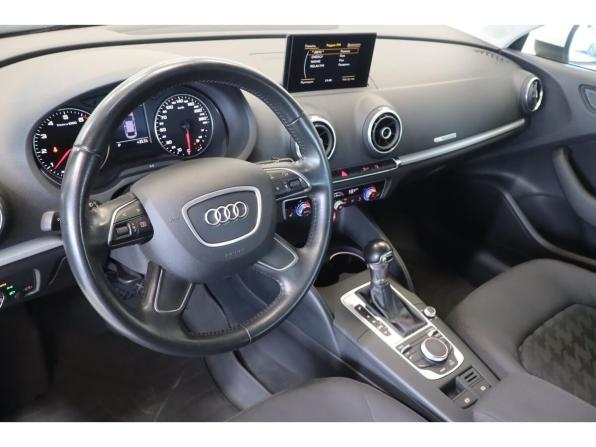 Audi A3 III (8V) с пробегом 2016 года, цена 1 812 000 рублей, 91055 км, седан, Автокод Объявления